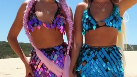 Body Chain Suit Sparkly Fringe Crop Top with Skirt Sexy Bikini Jewelry Fashion Rave Festival Outfits