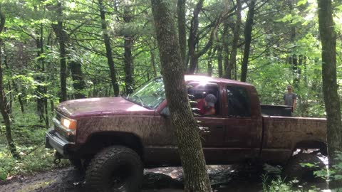 Skeeters SilverAdo Vortec Powers through the hole! KROCKS