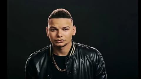 Kane Brown Praises Randy Travis as a 'Huge Help To My Success' at 2021 CMT Artists of the Year.