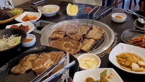 Korean food : Char-grilled seasoned pork