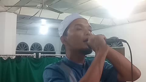 Alunan suara Muazzin