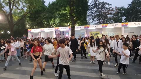 BTS flash mob in Vietnam street(K-POP dance)