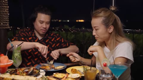 Episode 48 - Singapore Foods found dining by the sea - Part 8