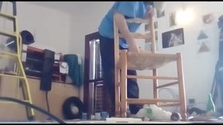 XmandreVJ Streaming Crafting Wood Chair Live