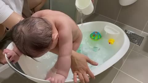 Korean baby bathing