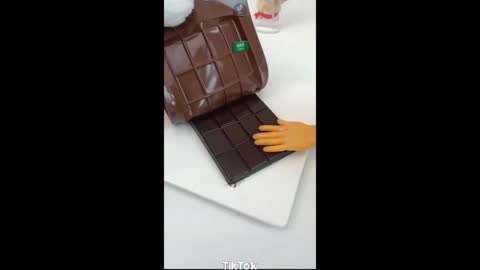 Cute Cat Makes Chocolate!
