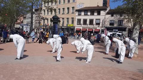Les MAsques Blancs Lyon Bande son 1 le 17 Avril