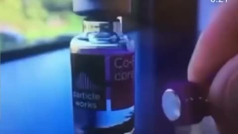 MAGNETIC GRAPHITE FOUND IN VACCINE!!!