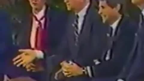 Doctors Question Vaccines on Phil Donahue Show in 1985