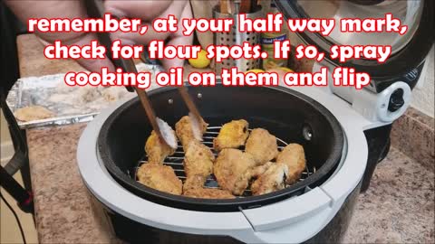 ^chicken wings in an air fryer crispy and delicious