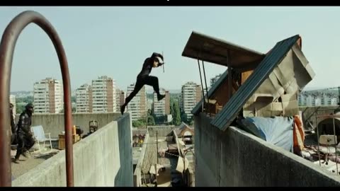 Parkour Escape Police Chase - District 13 Ultimatum 2009 (1080p) HD