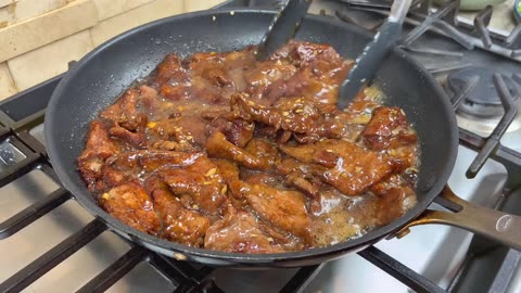 Tender and Juicy Beef and Onion Stir Fry