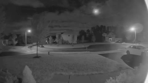 Security Camera Catches Low Flying Meteor On Video At Night
