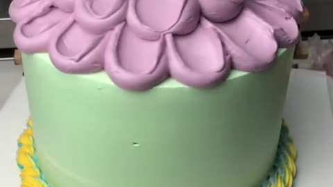 Making Cakes with Beautiful Design