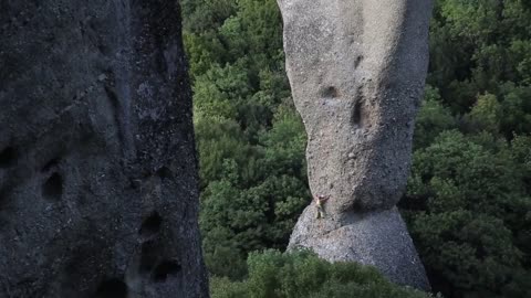 climbing video