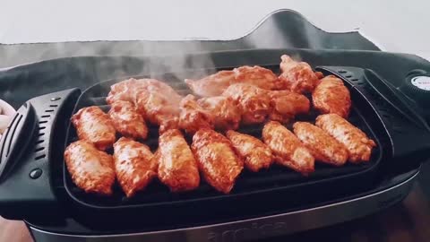 BBQ chicken wings 😙