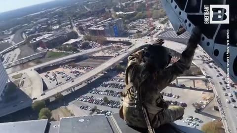 Spectacular U.S. Army Flyover Electrifies Atlanta Falcons' Call to Service Game