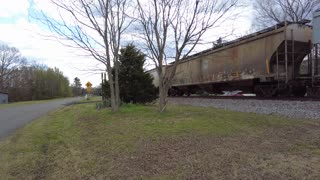 CSX ES40DC 5358 And SD70MAC 4557 Pulling A Train Past Iron Station NC 3-25-22