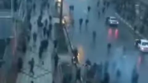 LLightning falling on a car