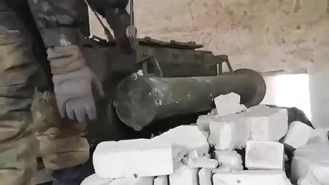 🚧🇷🇺 Russia POV | Russian Soldier Drives Tank Through Brick Building | RCF