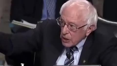 Bernie Sanders MELTS DOWN When Withess Pleminds Hlim HHE D. AN That He IS the 1%