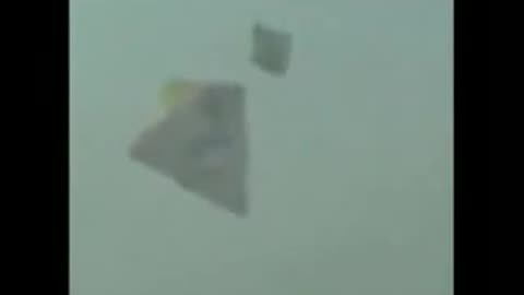 CHINA ARMY ATTACK AT GIANT PYRAMID UFO