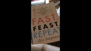 Jamie's Bookshelf: Fast Feast Repeat