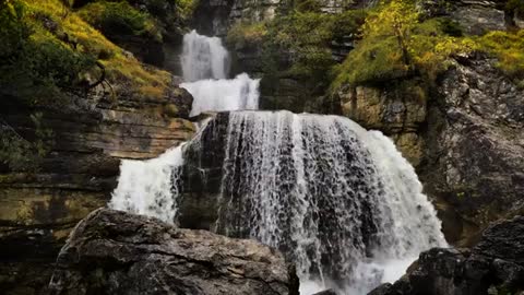 4K Waterfall for meditaion, study & sleep