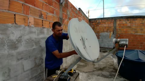 Veja esse apontamento para vários satélites .