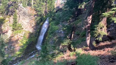 Central Oregon - Three Sisters Wilderness - Admiring Obsidian Waterfall from Pacific Crest Trail