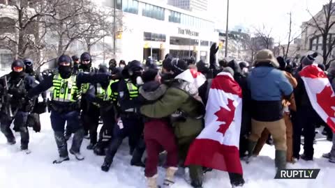 Canada: At least 100 arrested in Ottawa as police try to remove 'Freedom Convoy' protesters