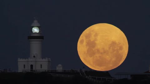 Beautiful Moon Rising