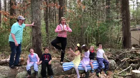 Yoga fail: Epic wipeout on log in front of kids