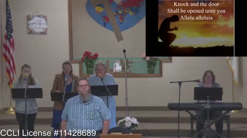 Moose Creek Baptist Church Sing “Seek Ye First” During Service 7-24-2022