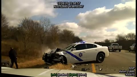 State Trooper collides with on coming vehicle😮😯