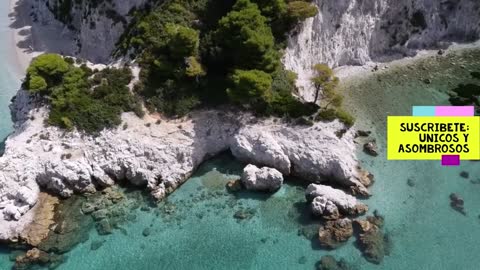 HERMOSA PLAYA GRAVADA POR UN DRON