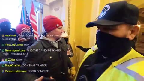 DC Police Taking Selfies with Patriots in the Capital Building (MSM Calls them "Terrorists")