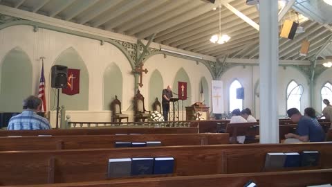 Pastor Dave Rolph preaching in Ocean Grove