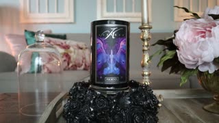 Candle Review: Kringle Reserve Phoenix