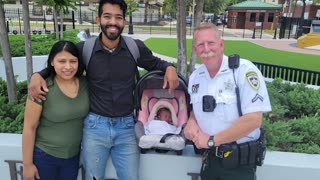 Florida sheriff's deputy delivers baby on side of highway