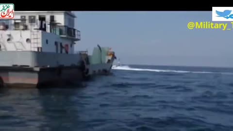 Ukrainians against Russian ships, not quite a drone