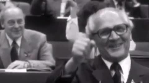 Alles ist geplant – Honecker