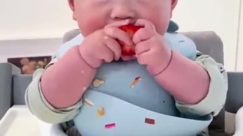 Cute Cute Baby Eat