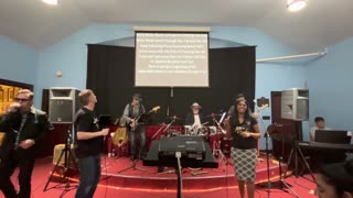 Walla Walla Beach ~ LIVE at church! (a song about Boca Raton, Florida, USA)