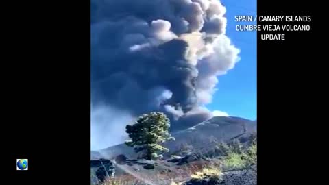 The Fiery Mountain throws out balls of fire, earthquakes intensify