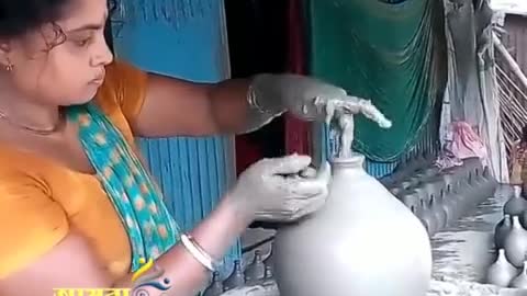 Clay Piggy Bank Making Indian Woman 👩👩