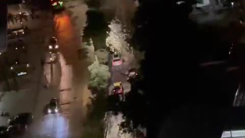 Video: Marea alta inunda calles de Bocagrande e infantería de marina