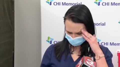 Tennessee Nurse Faints After Getting Corona Virus Vaccine