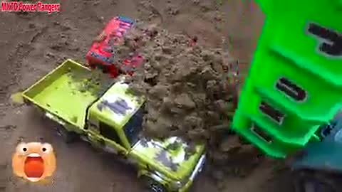 Superman Spider rescues the truck that fell into the pit and destroys the evil Tank