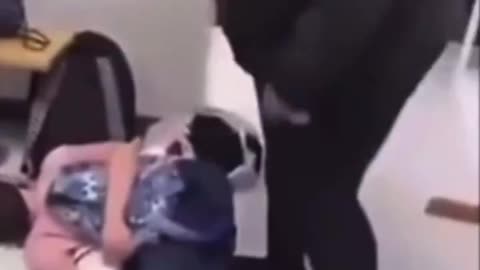 Teacher Punches Little Girl Repeatedly